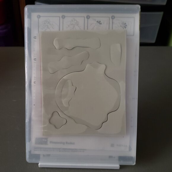 Stampin' Up! 'BLOSSOMING BASKET' Cling Stamp Set (Used) - Picture 2 of 6